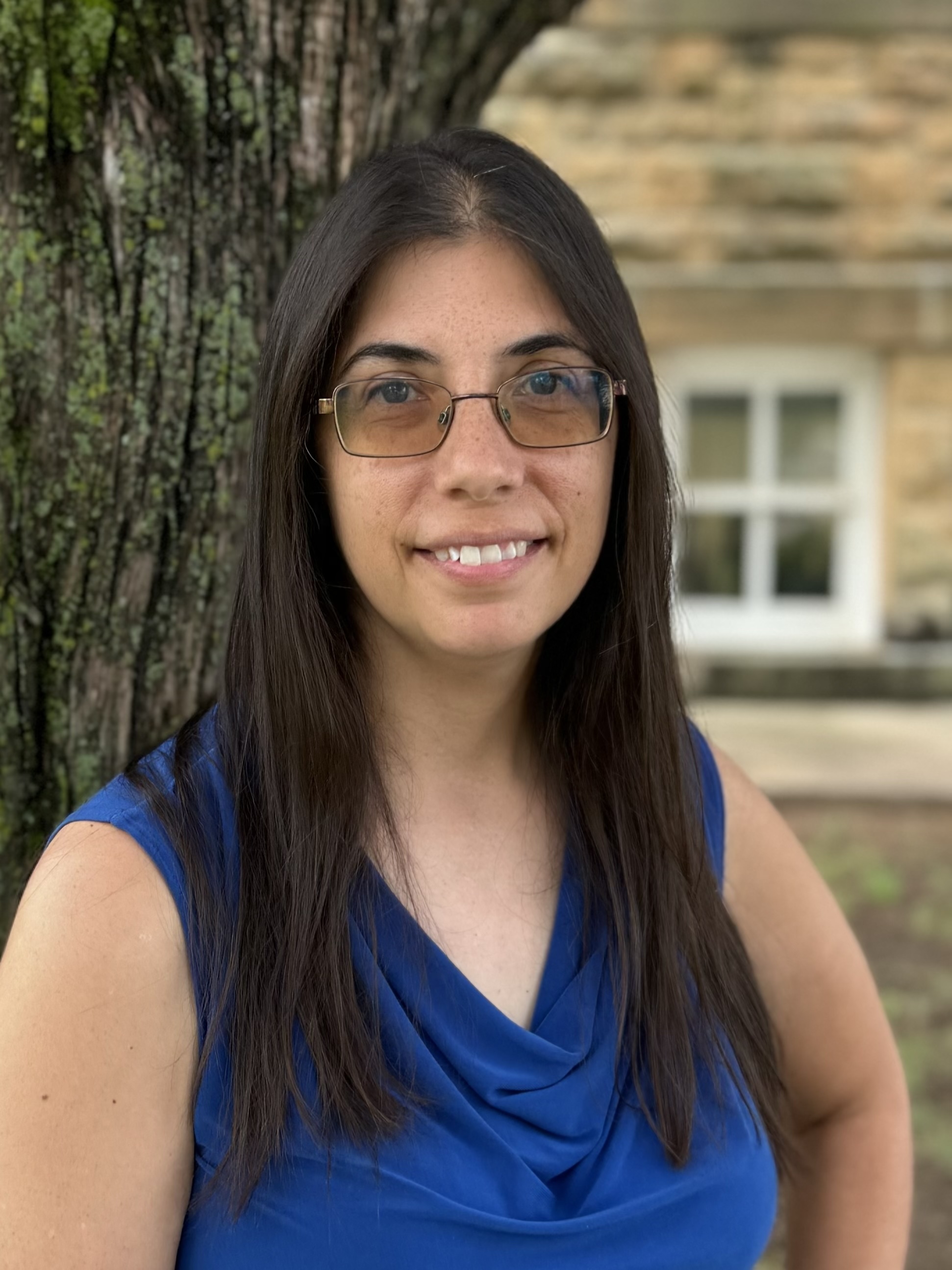 Susan Bayro Headshot